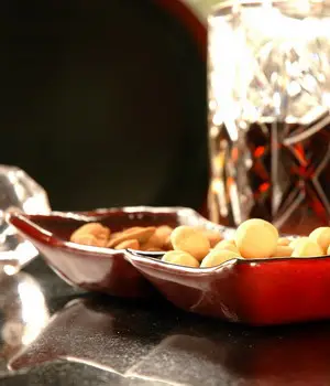 Nut Bowl - Image 4